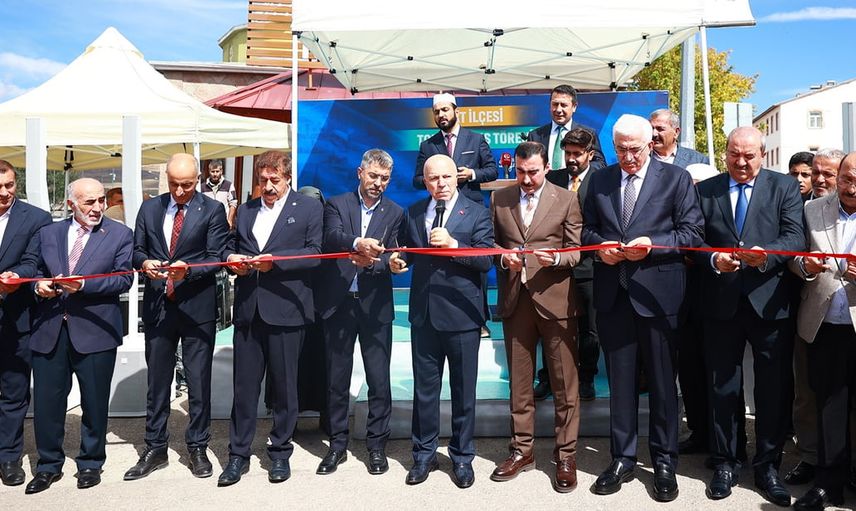 Çat'ta altyapıdan tarıma kadar kapsamlı yatırımlar törenle hizmete girdi