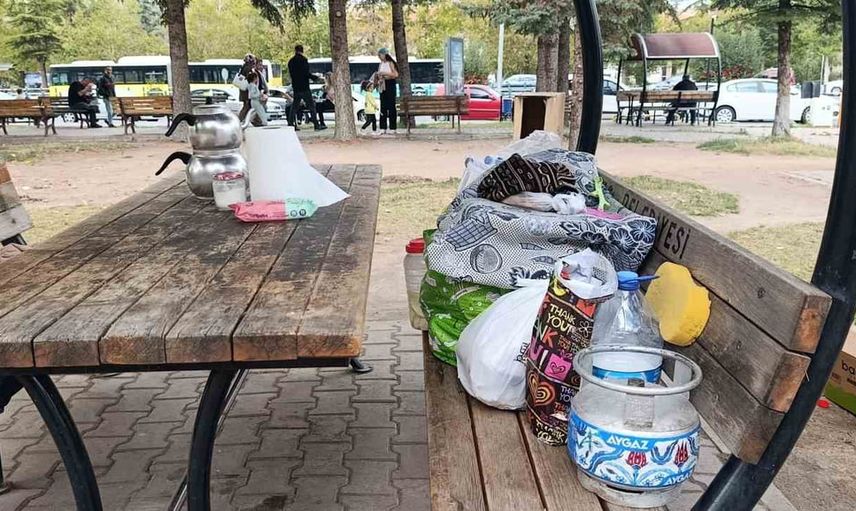 Sosyal medyadaki 'perişan' paylaşım asılsız çıktı: baba tek dertlerinin kızının iyileşmesi olduğunu söyledi
