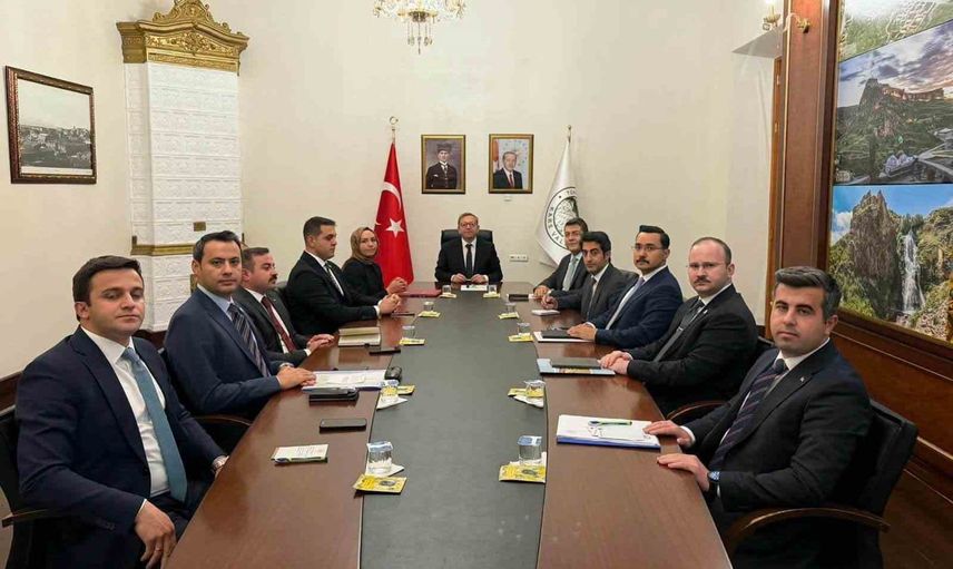 Koordinasyon ön plandaydı: Kars'ta mülki idare amirleri toplandı
