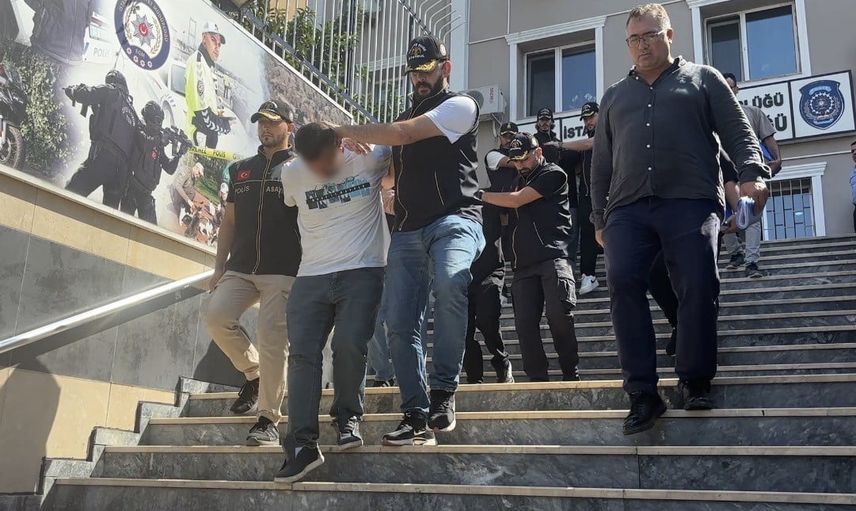 İstanbul’da turistleri hedef alan yankesicilik şebekesine operasyon