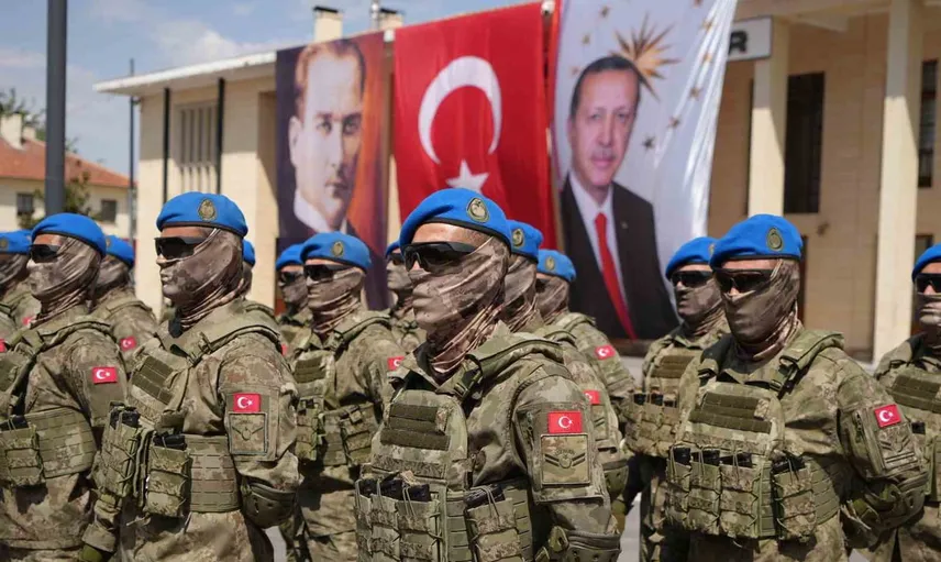 Gaziantep’te birlik ve törenin ritmi: 30 Ağustos İstasyon Meydanı’nda