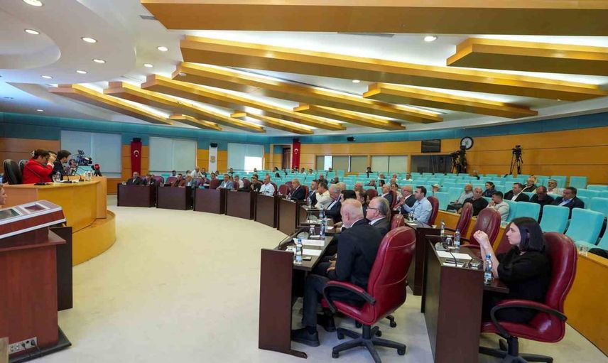 Tarsus'ta ortak karar: 2027 bütçesi ve meydan projesi onaylandı