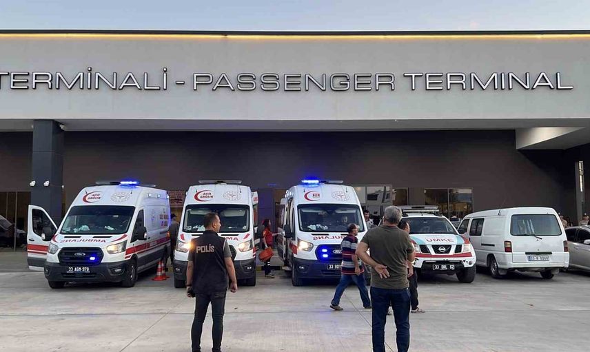 Endişeli bekleyiş Taşucu limanında sürüyor
