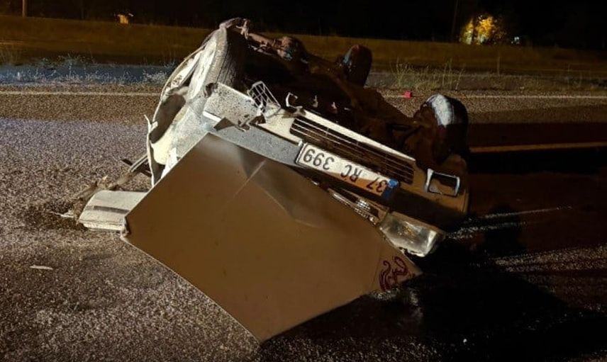 Karabük’te refüje çarpan otomobil takla attı: sürücü hayati tehlikede