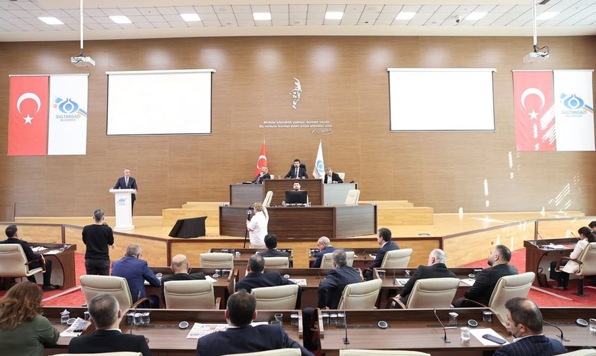 Sultangazi 2027 bütçesi 12,9 milyar lirayla kabul edildi; yatırımın odağı insan