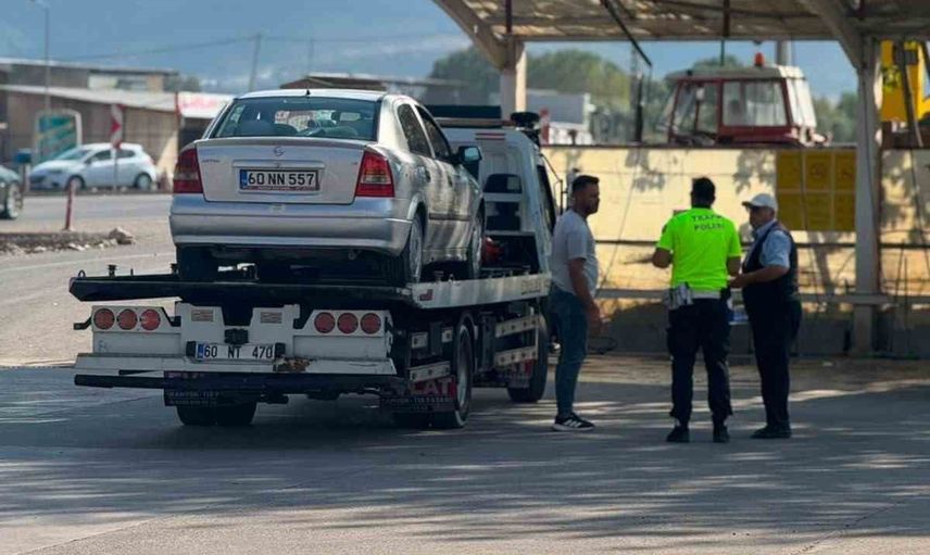 Niksar'da hastane önünde durdurulan araç için 100 bin lira idari ceza