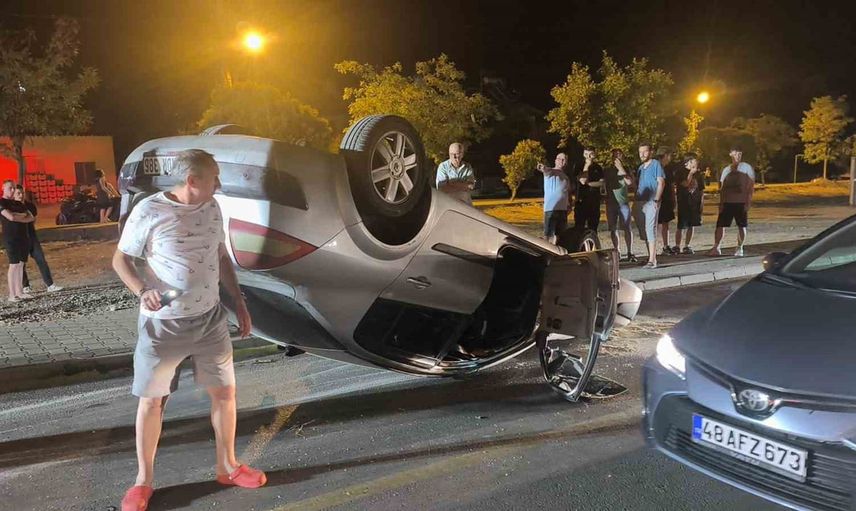 Ters şeride girince takla attı: Muğla Menteşe'de sürücü yaralandı