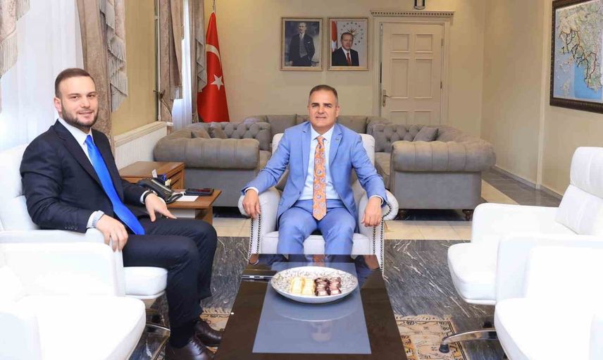 Sıfır atık için Muğla'da proje adımları: vakıf başkanı valiyi bilgilendirdi