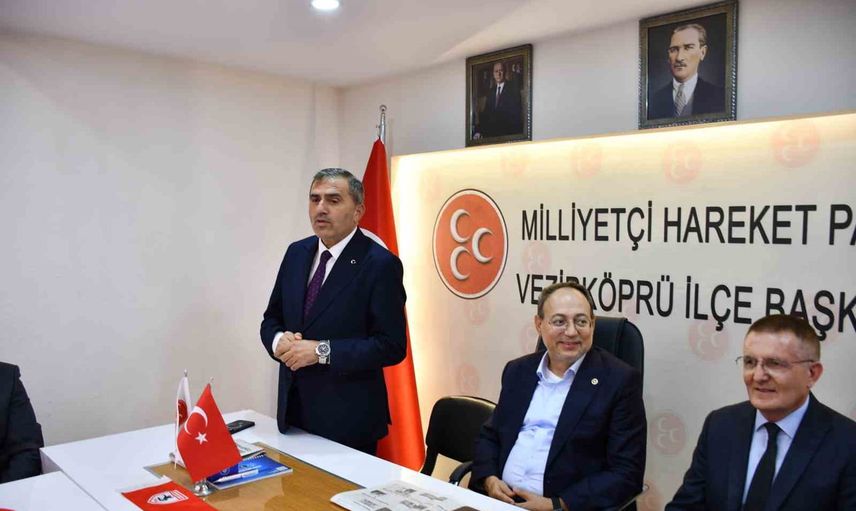 MHP'den Vezirköprü'ye ziyaret: yeni ilçe başkanına başarı ve birlik mesajı