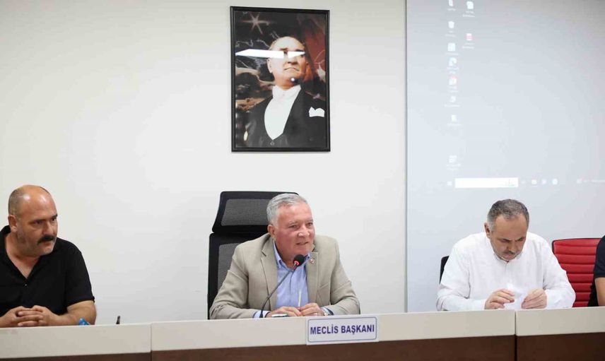 Honaz meclisinde çoğunluk CHP'ye döndü