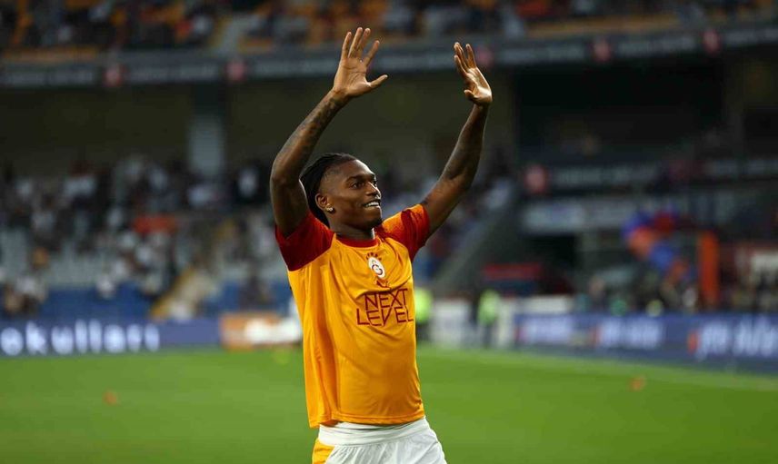 Buruk'tan rotasyon: üç değişiklikle Başakşehir 11'i