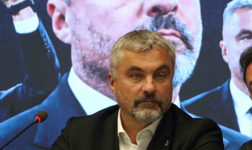 Trabzonspor'da yeni dönem: Thomas Reis göreve başladı