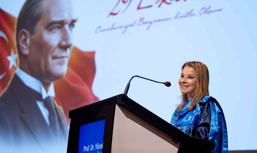 Cumhuriyetle açılan yollar: kadınların eğitim ve bilimdeki yeri