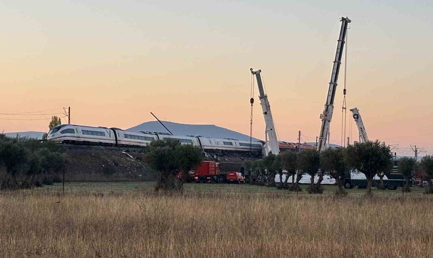 Toledo yakınlarındaki yüksek hızlı tren çarpışmasında kayıplar 69’a çıktı