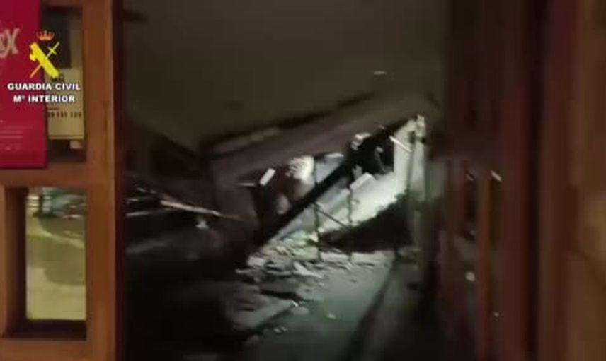 La Rioja'da sabah vakti barda çökme: zeminin ardından tavan çöktü, 12 yaralı