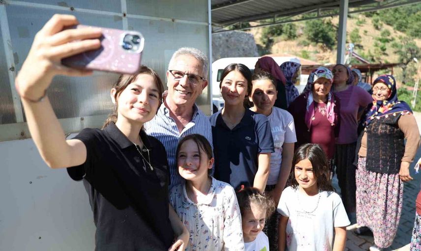 Başkan Tetik ilçedeki çocukların park hayalini gerçeğe dönüştürdü