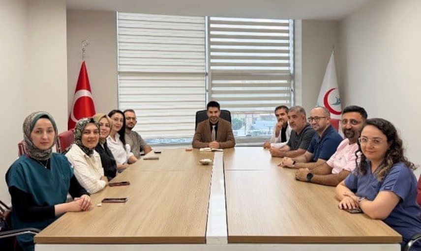 Anestezi kliniğinde hizmet kalitesi için değerlendirme toplantısı