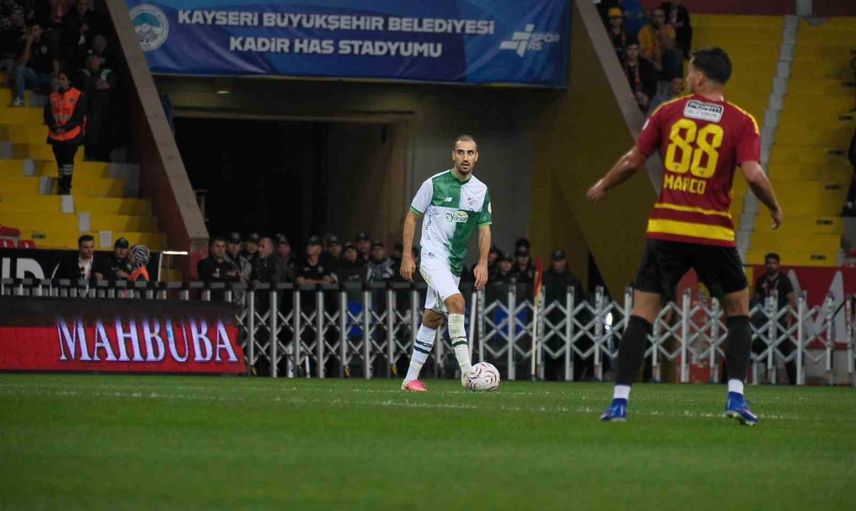 Kadir Has'ta penaltılar maçın kaderini yazdı: Bursaspor 2-1 galip