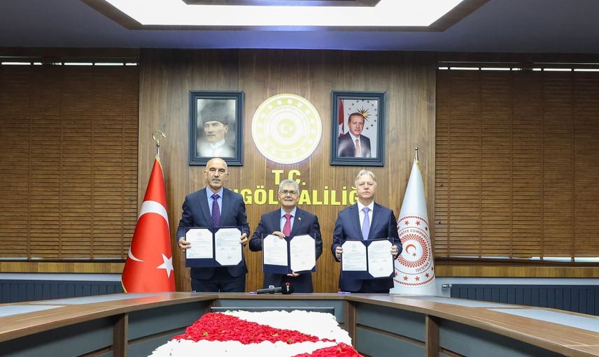 Bingöl'de 27 milyon liralık kapalı spor salonu Turgut Özal Ortaokulu'na geliyor