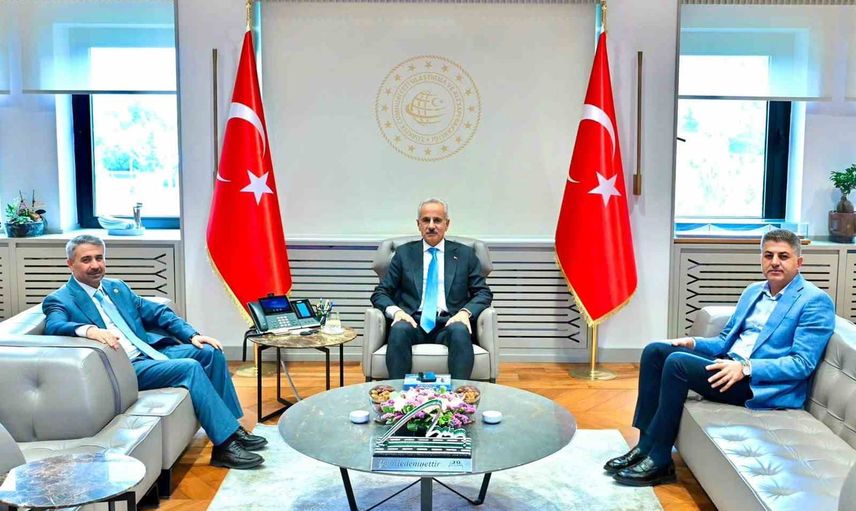 Adıyaman’da Atatürk Bulvarı yan yollarının 12 kilometrelik yenileme ihalesi 24 eylül 2026'da