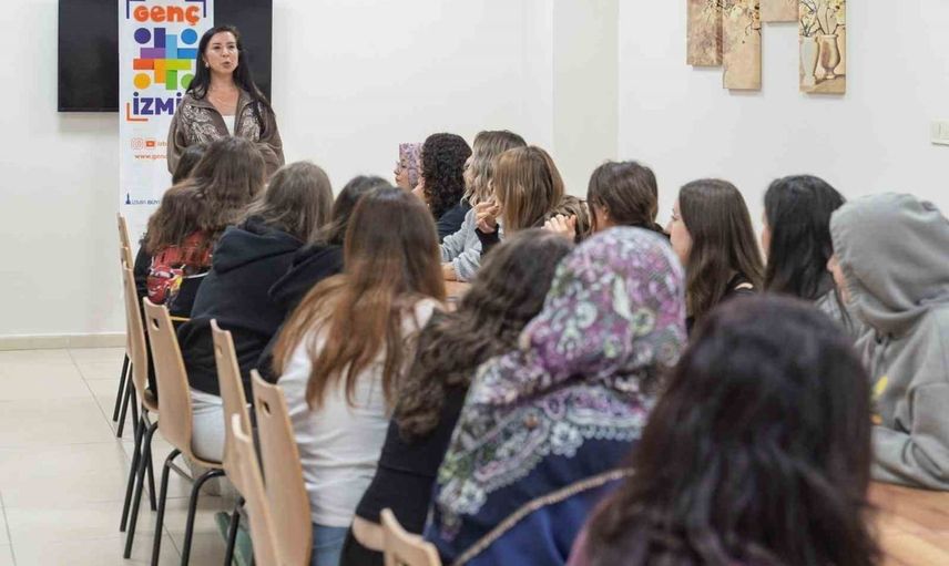 İzmir'de kız öğrencilerin yeni güvenli ve uygun barınma adresi