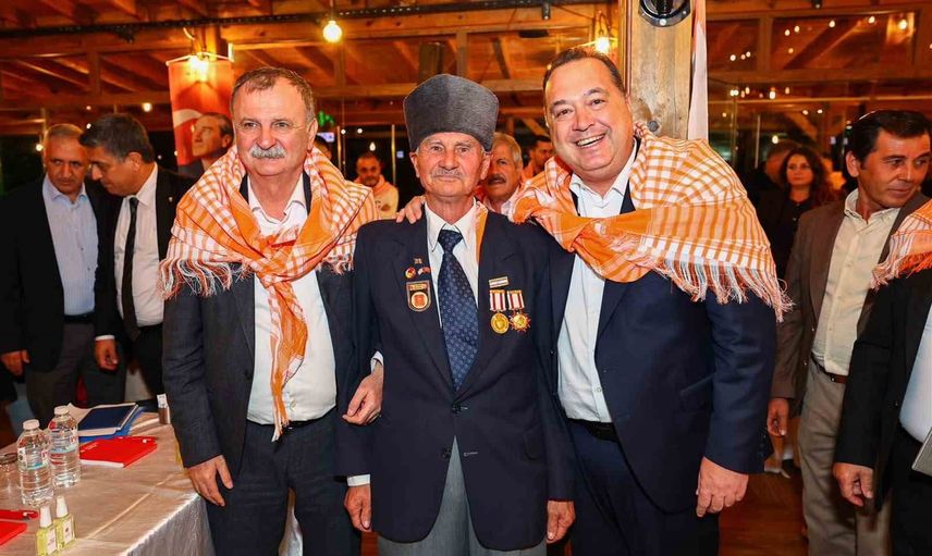 Başkan Dutlulu Yuntdağı'nda yol ve hizmet takvimi sözü verdi