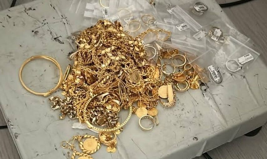 Gurbetçi ailenin aracında 603,55 gram kaçak altın ele geçirildi