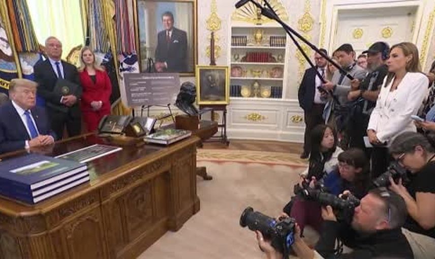 Trump'tan Hürmüz Boğazı iddiası: 'boğazı yüzde 100 kontrol ediyoruz' ve İran'dan tazminat talebi
