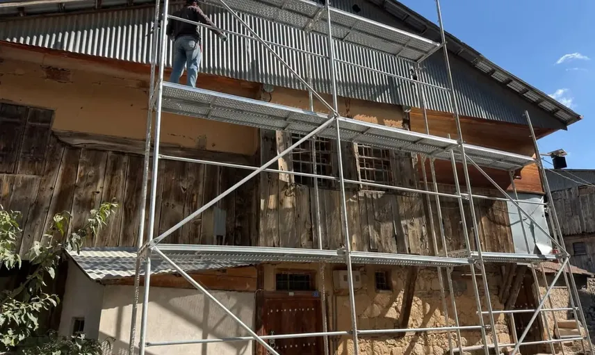 Kemaliye'nin sokakları doğalgaz ve restorasyonla yeni yüzüne hazırlanıyor