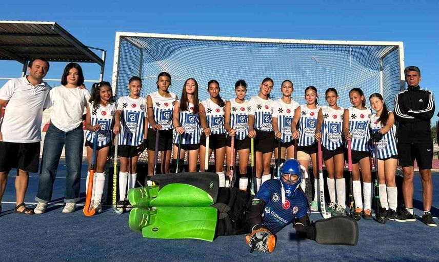 Muğla u14 kız hokey takımı Türkiye beşincisi oldu