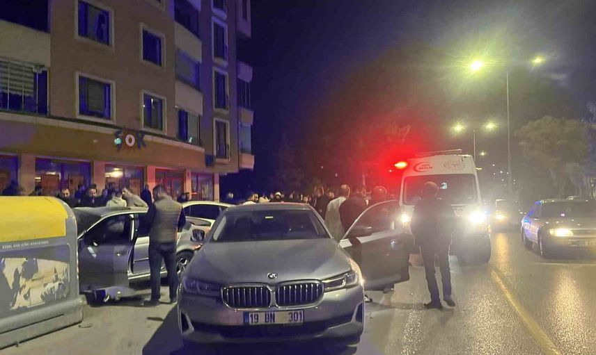 Çorum’da zincirleme kaza: 4 kişi yaralandı