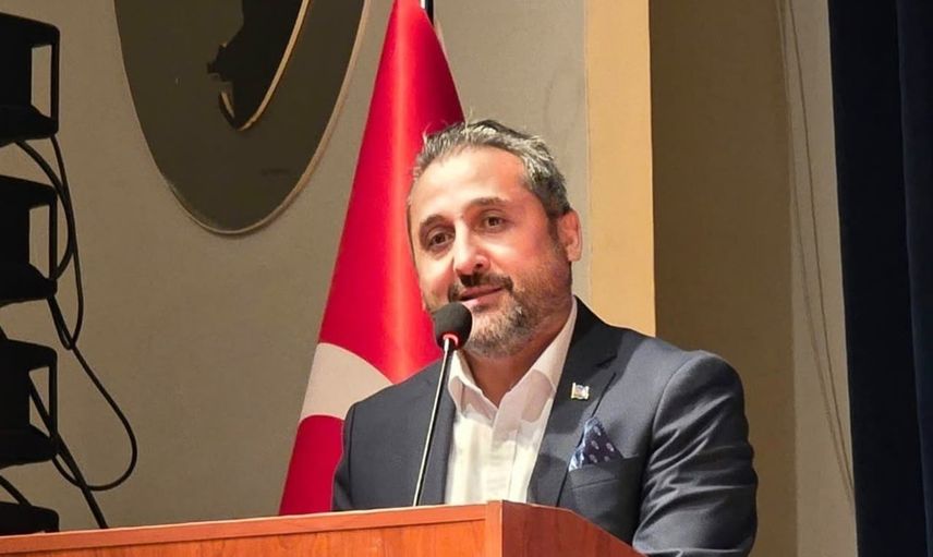 Kardeşliğe saygı çağrısı: İZAZDER'den sosyal medyaya sağduyu uyarısı