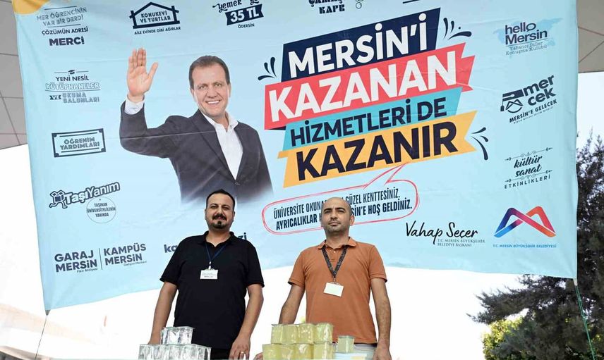 Yeni akademik yılda otogarda karşılanan öğrenciler için kapsamlı destek ağı kuruldu
