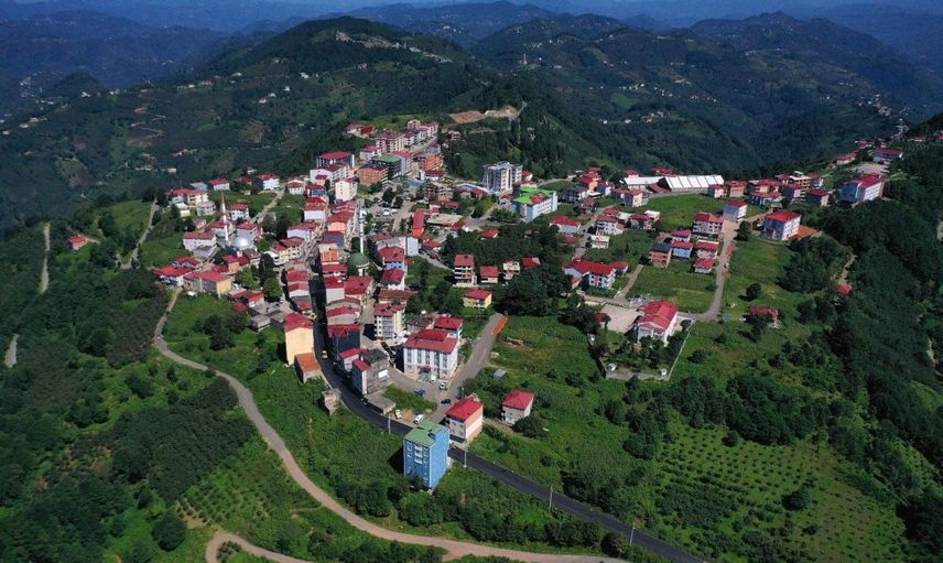 Ordu'da İlküvez merkezine 1 kilometrelik sıcak asfaltla ulaşım konforu yükseliyor