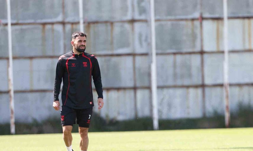 Sivasspor, Keçiörengücü sınavına taktik ağırlıklı hazırlanıyor
