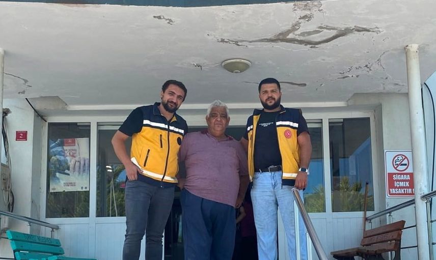 Dikkatli sağlık ekibi 150 bin liralık cüzdanı sahibine ulaştırdı