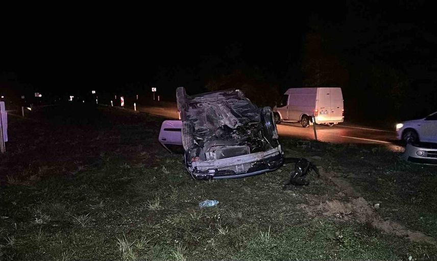 Zonguldak-Ankara kara yolunda otomobil takla attı: iki kişi yaralandı