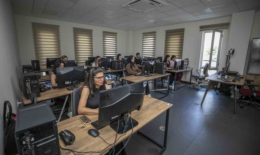 mercek'le dijital beceriler iş kapısını aralıyor