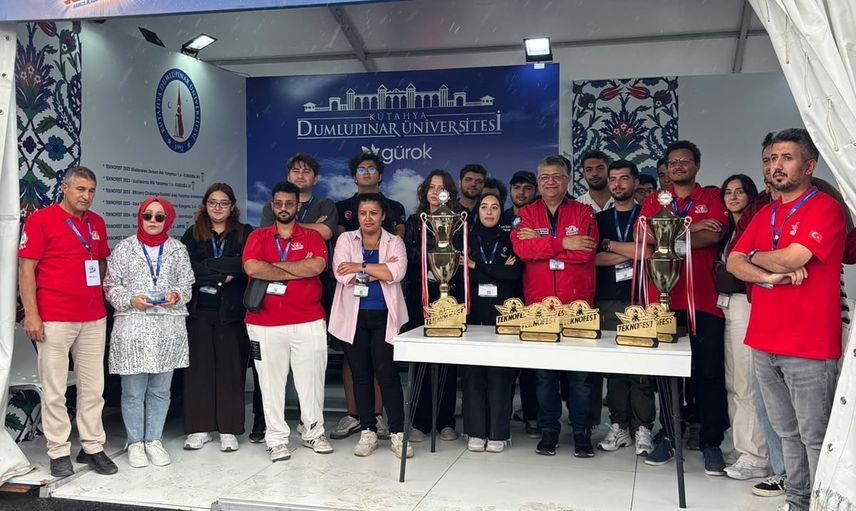 Kütahya'dan teknoloji sahnesine: DPÜ öğrencileri TEKNOFEST'te ardı ardına ödüller kazandı