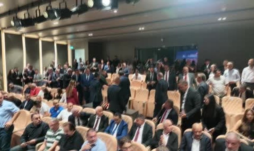 Kuzey Kıbrıs'ta yaşayan stadyum hedefi, gençlere spor kapısı olacak