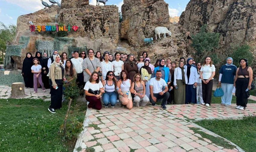 Gençler Mergabütan kampıyla Şemdinli’nin kültür rotasını keşfetti