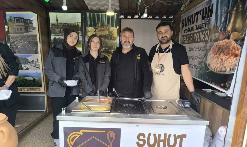 Şuhut'un kadın emeği GastroAfyon'da sahne aldı: keşkeğinden patatese