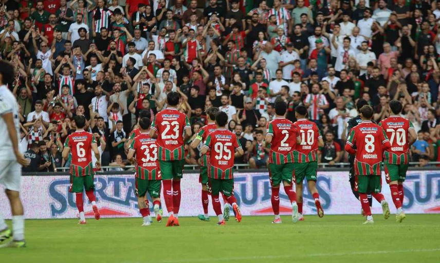Karşıyaka ilk galibiyet için Bursa Yıldırımspor'a konuk oluyor