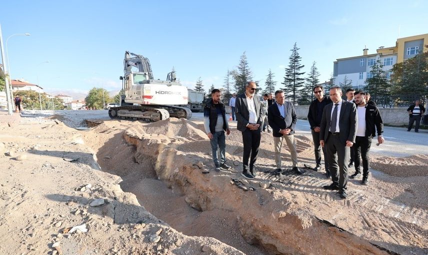 Niğde'de Özbelde mevkiinde asbestli borular tarihe karışıyor