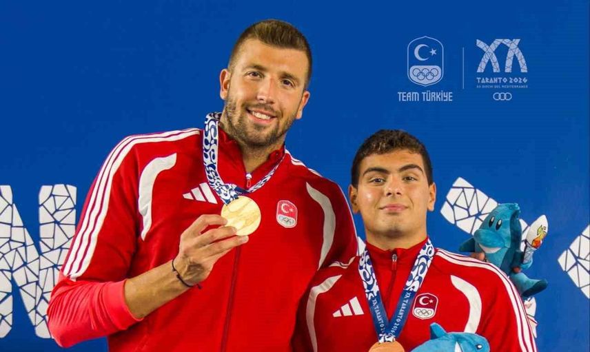 Taranto'da 50 metrede iki Türk madalyası