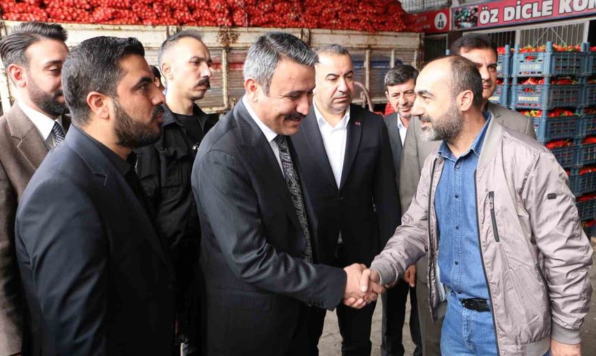 Terörsüz Türkiye süreci hal esnafının ticaretine nefes aldırdı