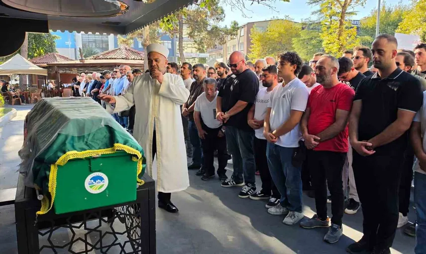 Sakarya'da yürürken yaşamını yitiren Begüm Fil'in ölümüne ilişkin sürücü tutuklandı