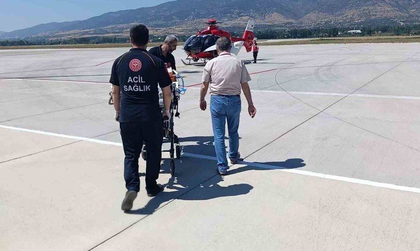 Kalp ve Marfan tanısı konulan 4 aylık bebek ileri tedavi için İstanbul yolunda