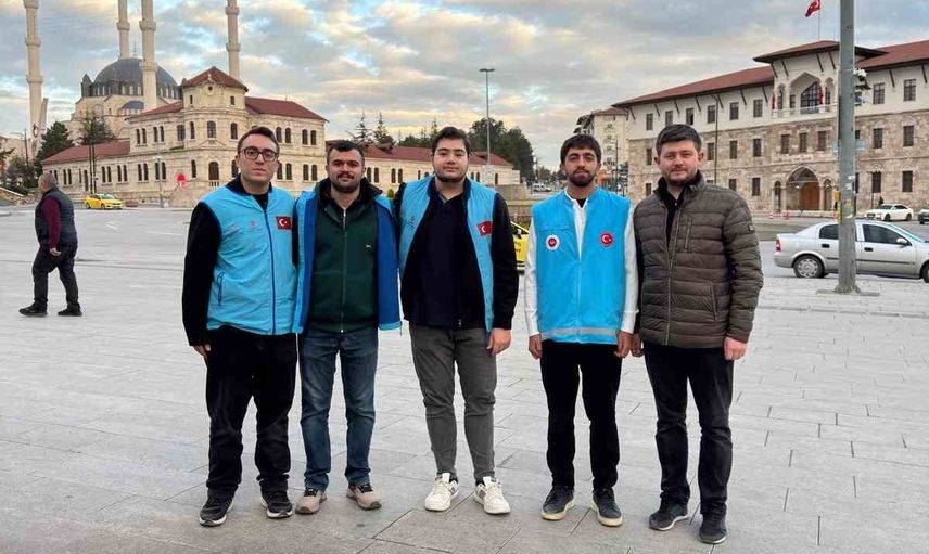 Sivas'ta gençlerin sabah namazı sonrası siftahlı ahilik dayanışması