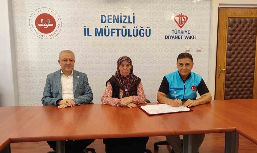 Gurbetten kur'an kursuna: eşinin adını yaşatan 32 bin euro